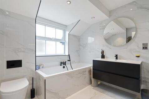 14 Greyfriars Close_12.jpg