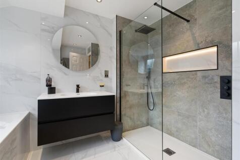 14 Greyfriars Close_13.jpg