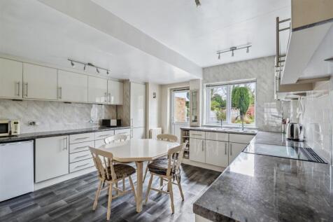 4 Barrington Road_11.jpg