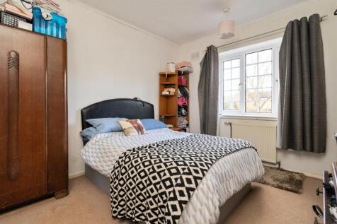 23 Madams Hill Road_3.jpg