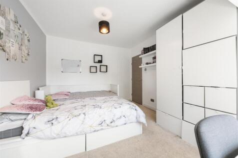 8 Witherford Croft, Solihull, B91 1TU_6.jpg