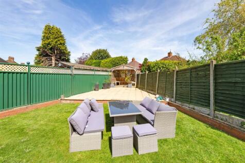 8 Witherford Croft, Solihull, B91 1TU_36.jpg