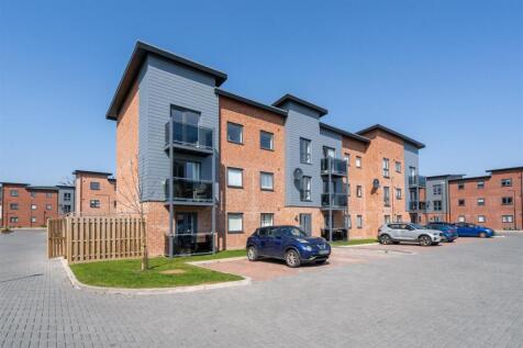 80 Newman Square_12.jpg