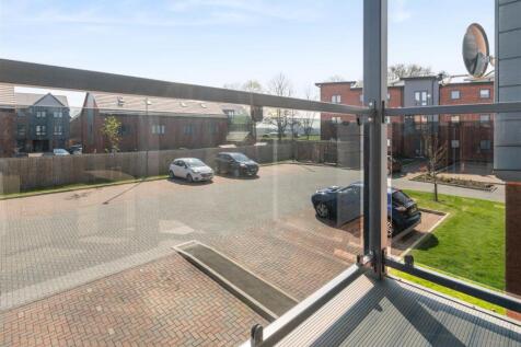 80 Newman Square_2.jpg