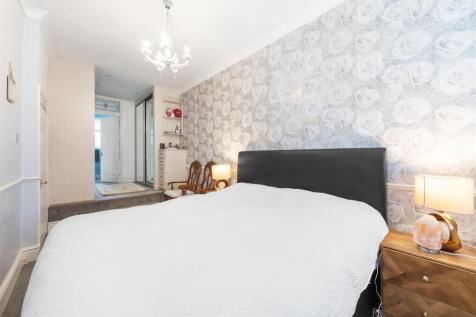 38 Kingslea Road, Solihull, B91 1TP_24.jpg