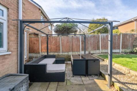 11 Hallcroft Way_13.jpg