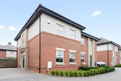 4 Liveridge Close_1.jpg