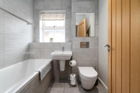 4 Liveridge Close_12.jpg