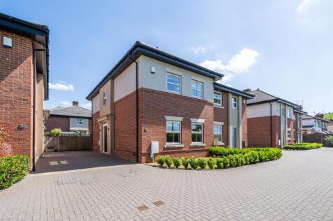 4 Liveridge Close Henley_2.jpg