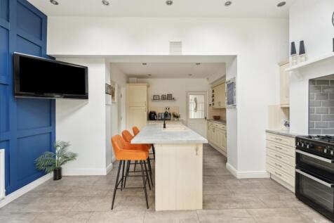 52 Ollerton Road_8.jpg