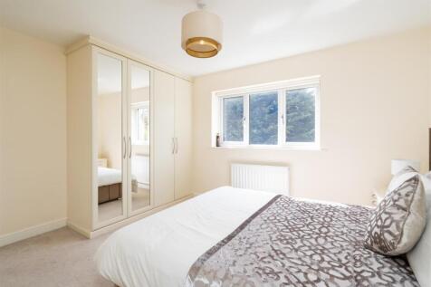 34 Dovecote Close_28.jpg