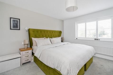 2 Shelfield Close_2.jpg