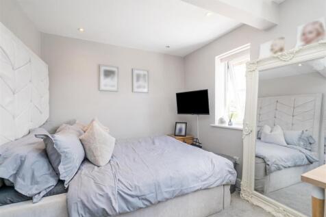 2 Shelfield Close_6.jpg