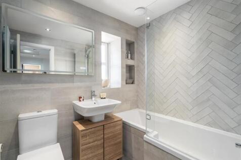 2 Shelfield Close_4.jpg