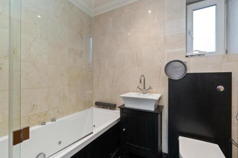 Lickey House, Twatling Road_118.jpg
