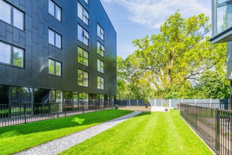 32 City Green_19.jpg