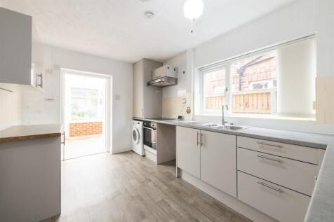 113 Scott Road, Olton, B82 7LN_12.jpg