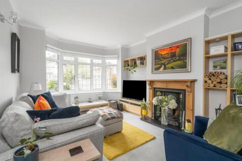 26 Kingscote Road_1.jpg