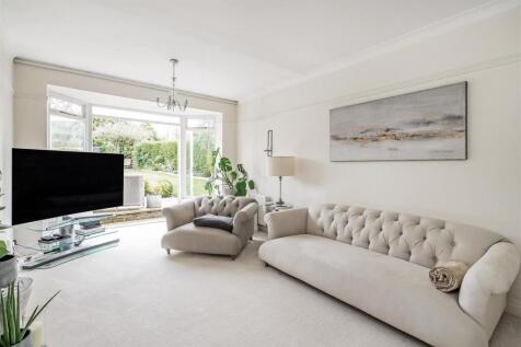7 Marsh Lane-4_lo.jpg