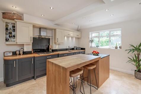 7 Marsh Lane-9_lo.jpg