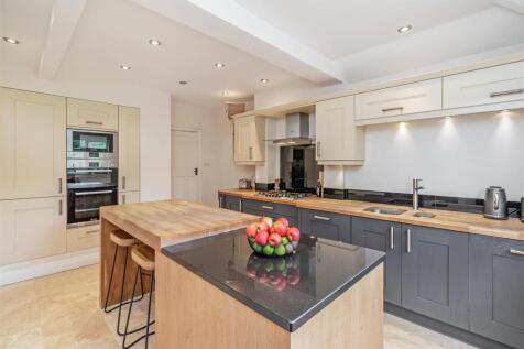 7 Marsh Lane-10_lo.jpg