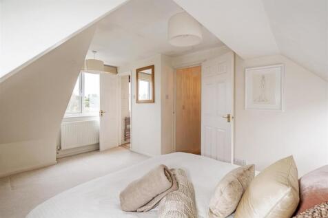 7 Marsh Lane-32_lo.jpg