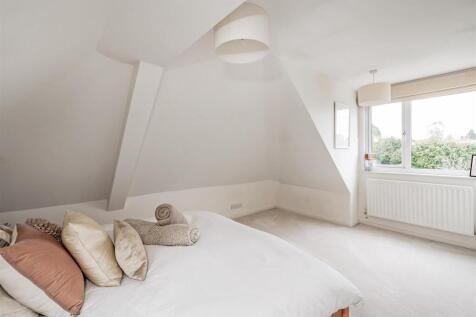 7 Marsh Lane-31_lo.jpg