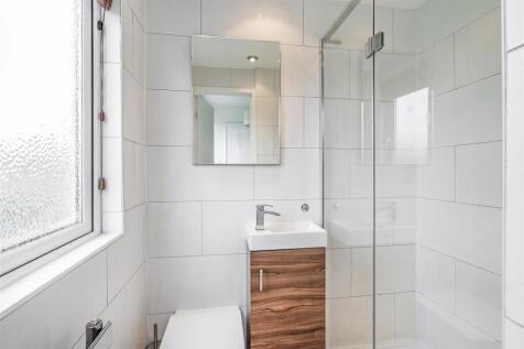 7 Marsh Lane-29_lo.jpg
