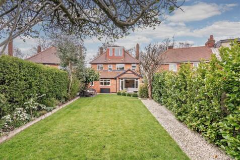 7 Marsh Lane-37_lo.jpg