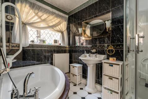 92 Melton Avenue_1.jpg
