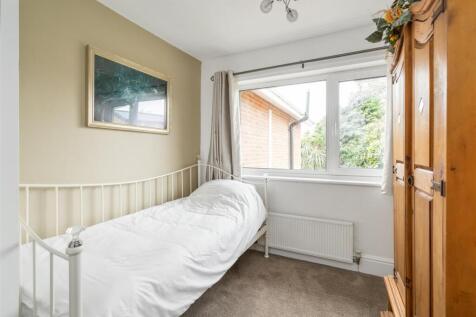 7 Poolfield Drive_17.jpg