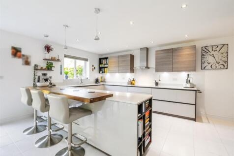 4 Maple View_24.jpg