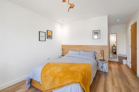 4 Maple View_10.jpg