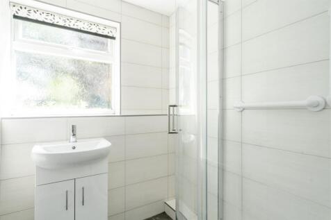 94 White House Way Solihull_5.jpg