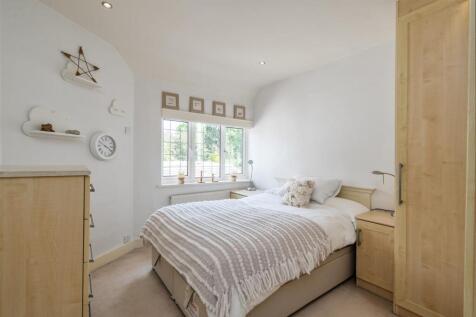74 Dovehouse Lane_13.jpg