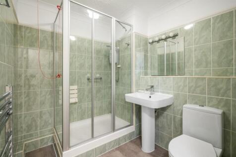Flat 15, 21 The Cedars_10.jpg