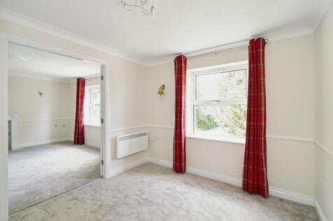 Flat 15, 21, The Cedars, Downing Close Knowle_5.jp
