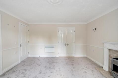 Flat 15, 21, The Cedars, Downing Close Knowle_8.jp