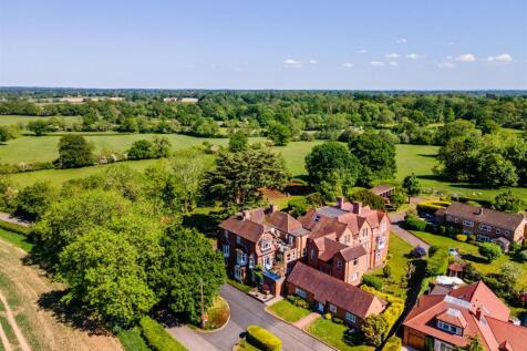 28 Fetherston Grange_2.jpg
