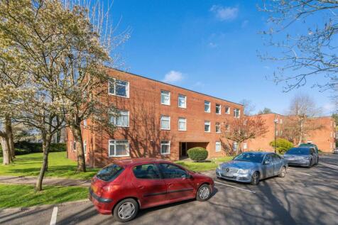 Apartment 8 Bromford Mere-11_Lo.jpg