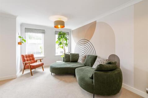 115 Three Acres Lane_18.jpg