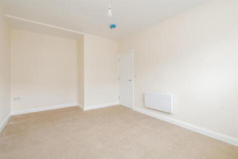 Flat 1, 2170 Coventry Road_5.jpg
