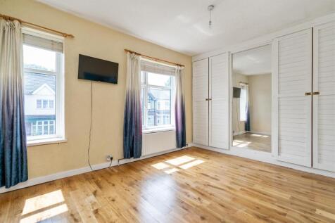 86 Douglas Road_1.jpg