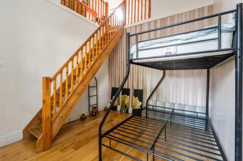 86 Douglas Road_6.jpg