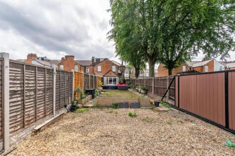 86 Douglas Road_31.jpg