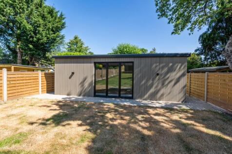 24 Kingscote Road_8.jpg