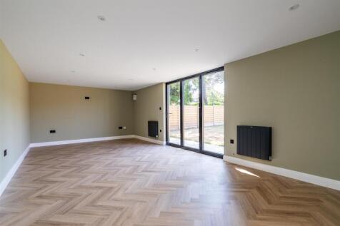 24 Kingscote Road_12.jpg