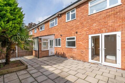3 Milton Close_11.jpg