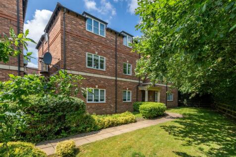 21, Priory Gardens Hall Green_1.jpg