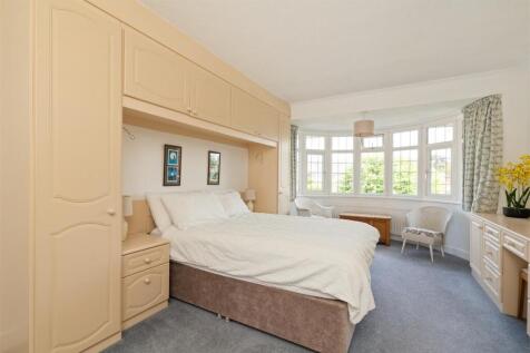 41 Milverton Road_19.jpg